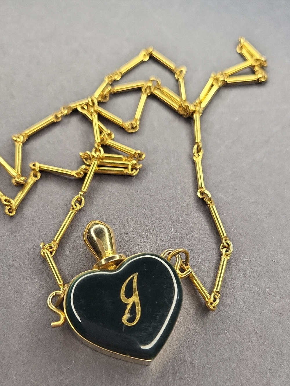 Gold Heart Perfume Pendant Necklace